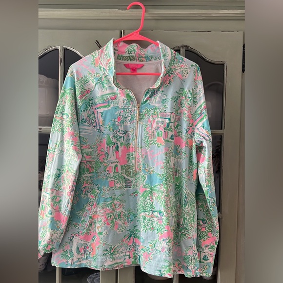 Lilly Pulitzer Tops - Lilly Pulitzer XXL Popover Sweatshirt-in EUC